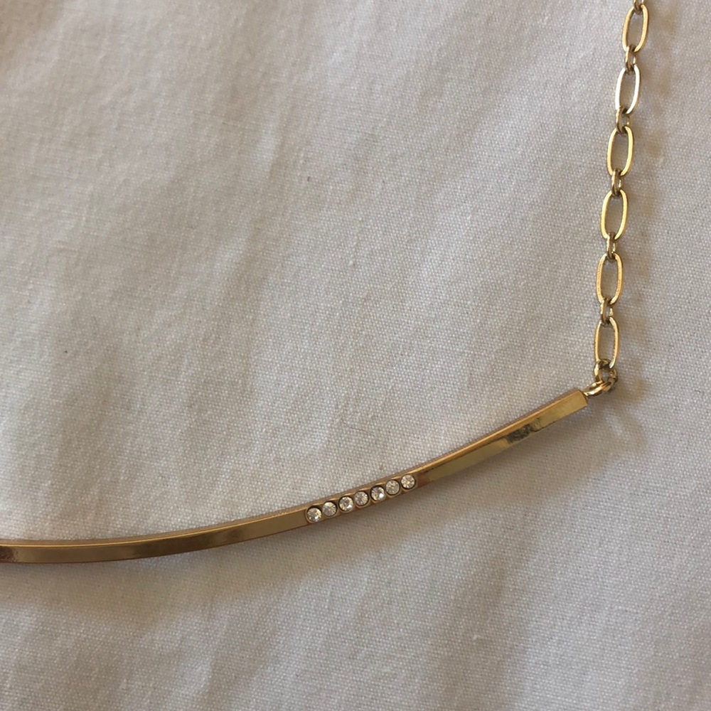 C. Wonder gold bar necklace - Picture 3 of 8